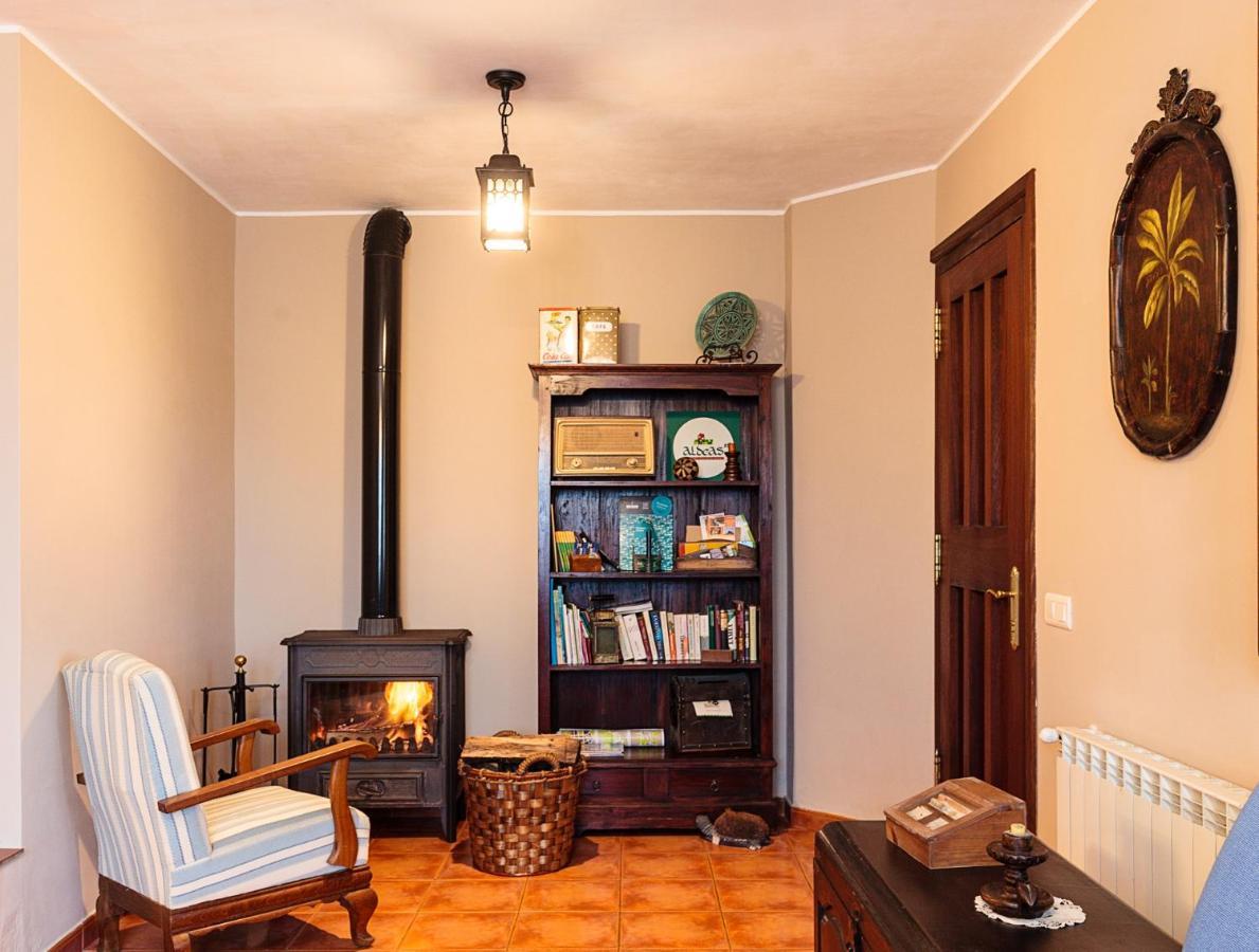 Casa Rural Ablanos De Aymar Loroñe エクステリア 写真